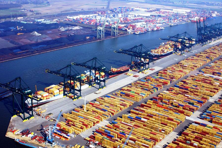 Стаття Повний стоп: найбільший порт Європи зупинив контейнерні перевезення в рф Ранкове місто. Донбас