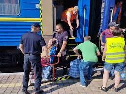 Стаття 13 областей: уряд оприлюднив перелік локацій, до яких евакуюватимуть жителів Донеччини Ранкове місто. Донбас
