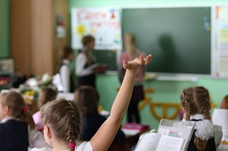 Стаття Самопідготовка без меж: у МОН розповіли, скільки має займати позанавчальний час у школярів Ранкове місто. Донбас