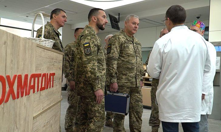 Стаття Для лікування маленьких пацієнтів: військові передали лікарні «Охматдит» сучасний прилад Ранкове місто. Донбас
