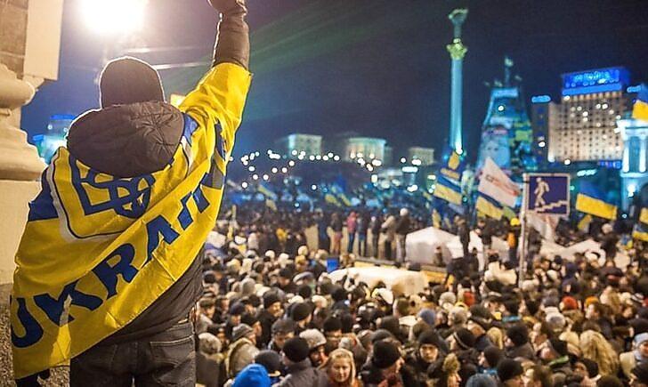 Стаття Вистояли на Майдані - переможемо у війні! В Україні - День Гідності та Свободи Ранкове місто. Донбас