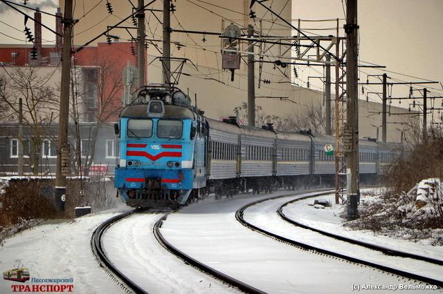 Стаття Відновлюють рух потяга між Дніпром та Львовом Утренний город. Донецьк