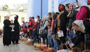 Стаття Комендантську годину в деяких областях України скорочено, на Великдень обмеження не скасовуватимуть Ранкове місто. Донбас