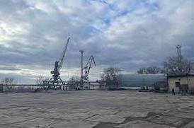 Стаття В Україні підписали договір купівлі-продажу першого морського порту Ранкове місто. Донбас