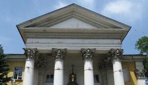 Стаття Росіяни захопили собор ПЦУ в окупованому Сімферополі Ранкове місто. Донбас