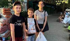Стаття Юні волонтери: в Одесі діти з Каховки допомогли тваринам, які постраждали від повені (фото) Ранкове місто. Донбас