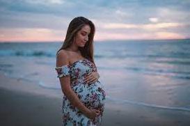 Стаття Жінки тепер самі зможуть визначати дату початку відпустки у зв’язку з вагітністю та пологами Ранкове місто. Донбас