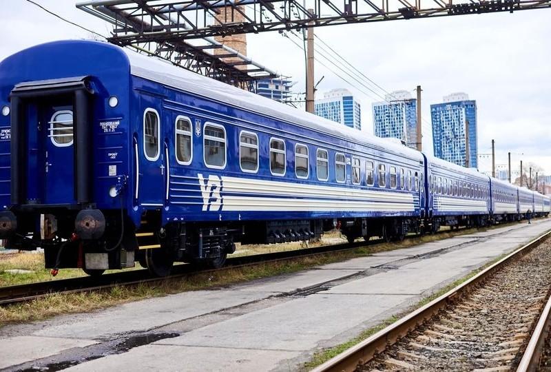 Стаття Додатковий поїзд Київ-Львів виконає ще кілька рейсів Ранкове місто. Донбас