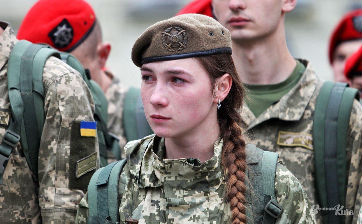 Стаття Кількість жінок в ЗСУ збільшилась на 40% за два роки Ранкове місто. Донбас