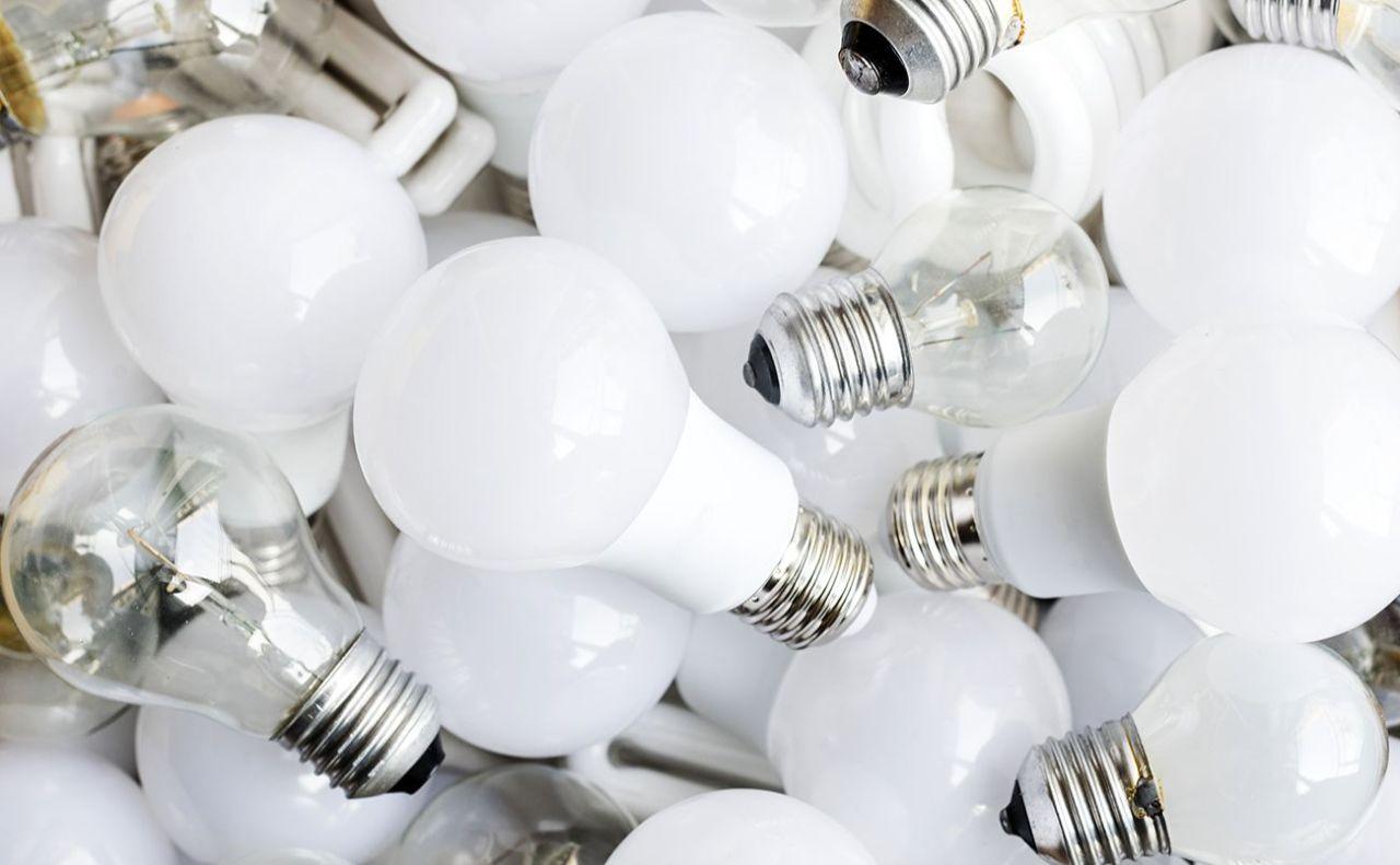 Стаття В Україні триває програма заміни ламп на енергоефективні: що треба зробити? Ранкове місто. Донбас