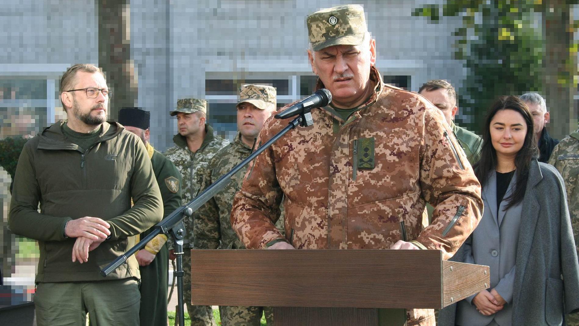Стаття В Україні відкрили Центр протимінної діяльності, де планують підготувати понад 3 тис. саперів Ранкове місто. Донбас