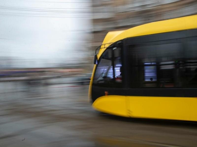 Стаття На лівому березі повністю оновили трамвайний маршрут Ранкове місто. Донбас
