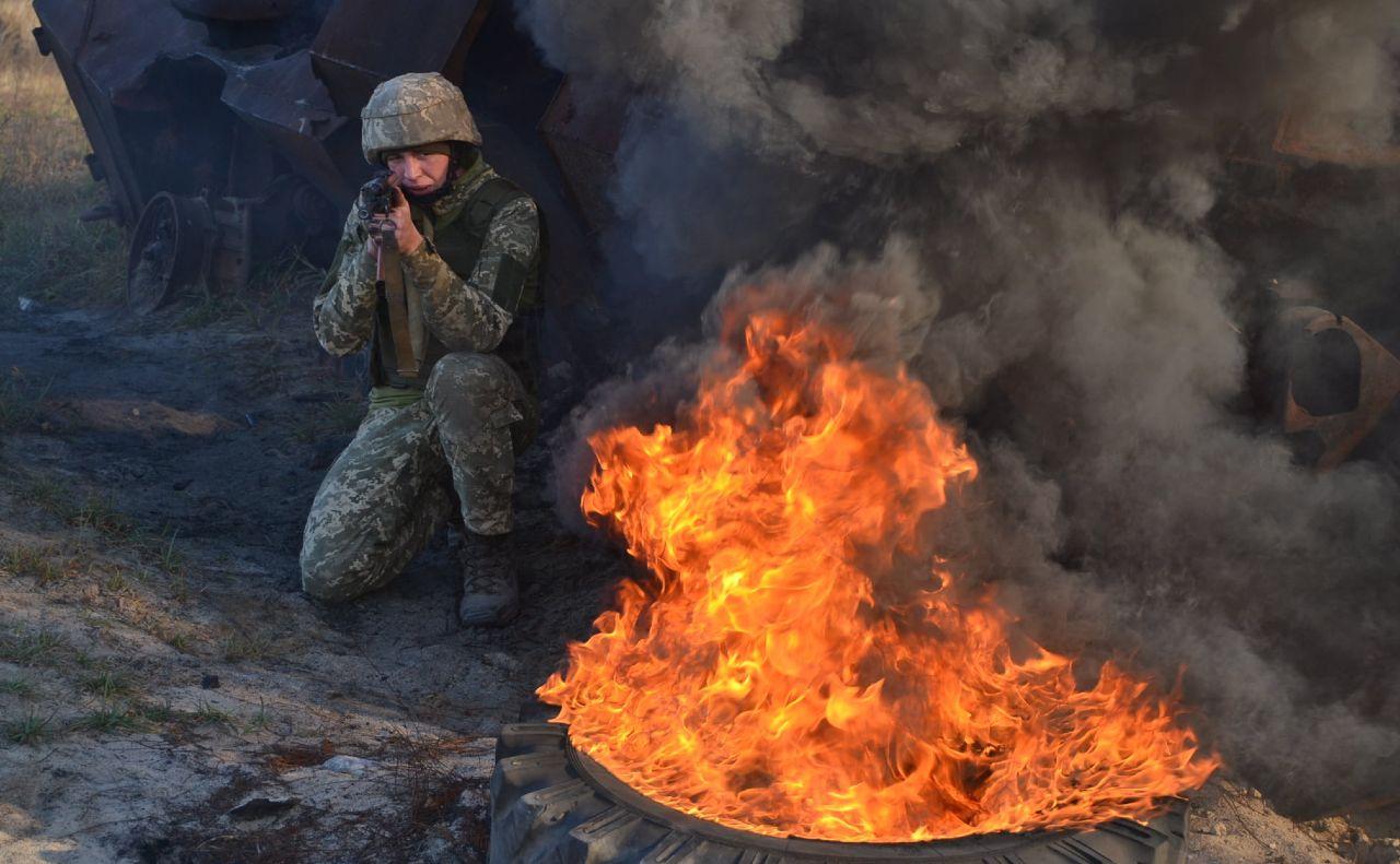 Стаття Українців запрошують на службу у десантно-штурмові війська Ранкове місто. Донбас