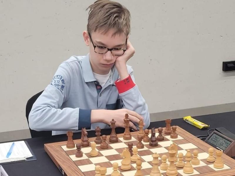 Стаття 14-річний киянин став наймолодшим гросмейстером світу Ранкове місто. Донбас