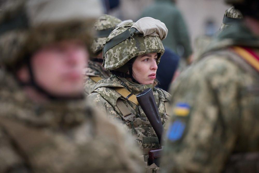 Стаття «На полі бою кожен в першу чергу солдат»: як українки захищають рідну землю від ворога Ранкове місто. Донбас