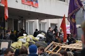 Стаття Захоплення будівлі міськради Маріуполя 13 квітня 2014 року: як це було? Ранкове місто. Донбас